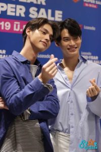 2getherのVLIVEをテレビの大画面で見る